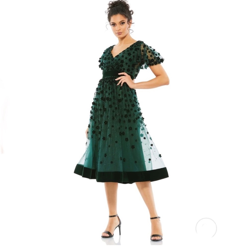 MAC DUGGAL Floral Embellished Velvet Hem Midi Dress NEW Size 8 Green